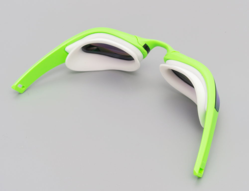 best silicone swimming goggle