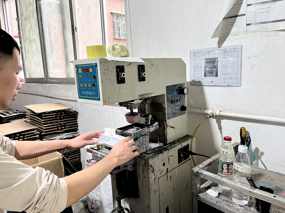 screen printing logo swimming goggles