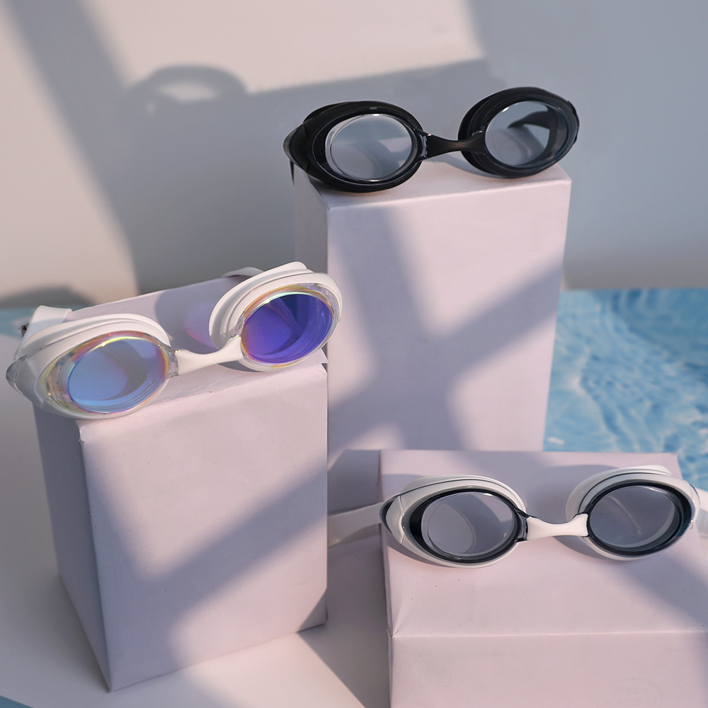 custom swimming goggle case