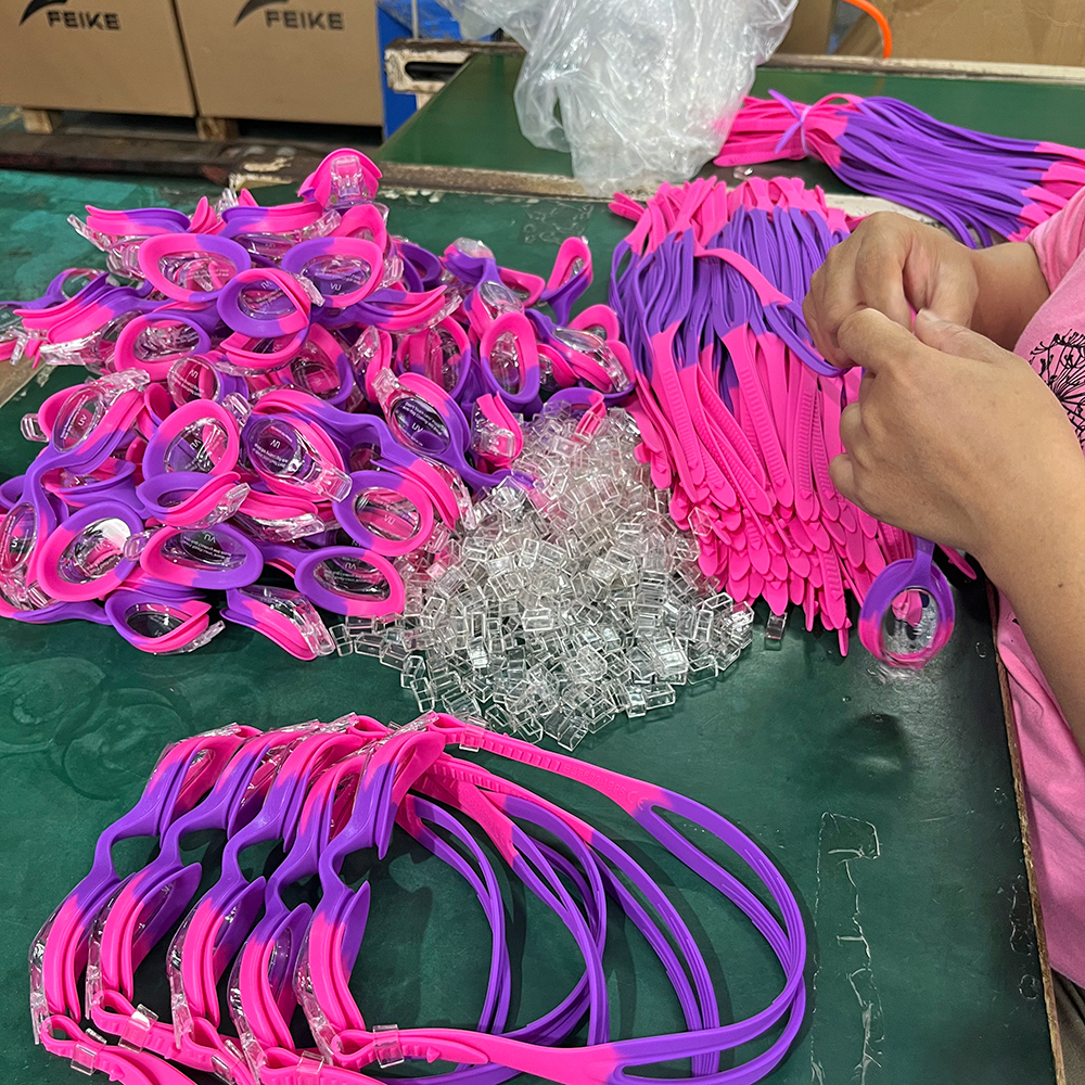 silicone swimming goggles 