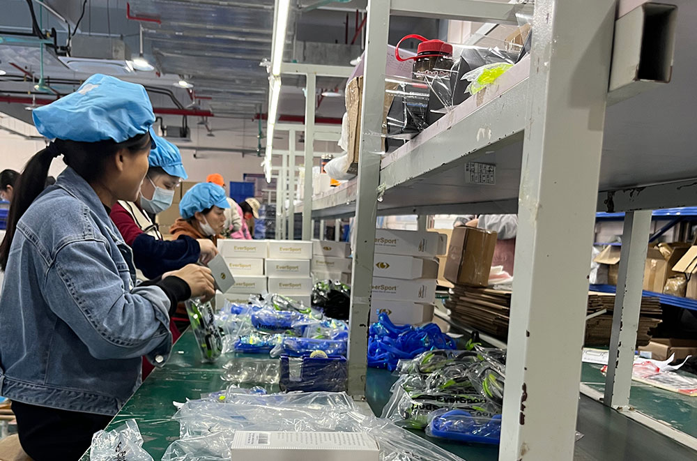 silicone swimming goggles case