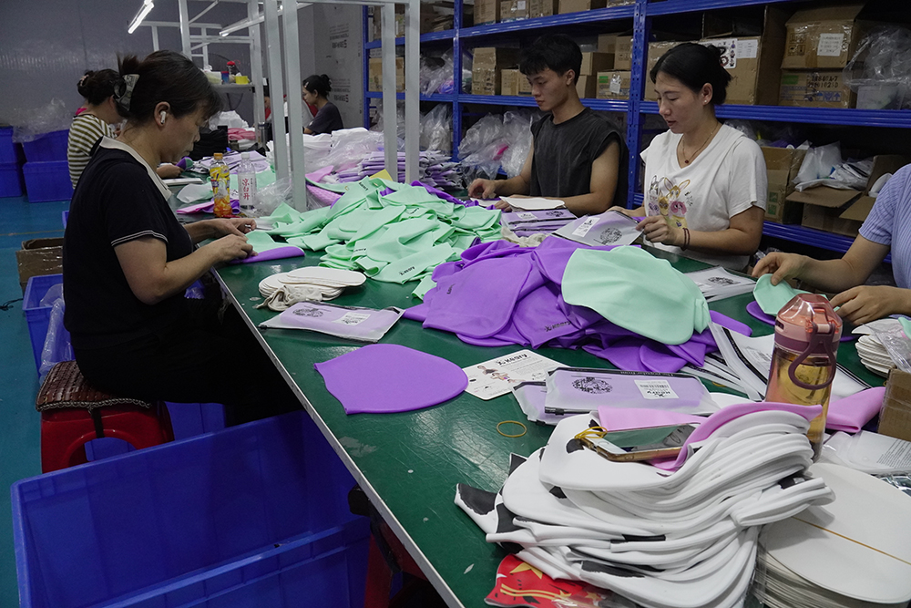 swimming caps manufacturer